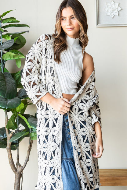 Veveret Geometric Open Front Three-Quarter Sleeve Cardigan