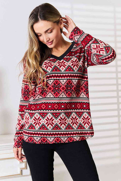 Heimish Full Size Snowflake Print Long Sleeve Top