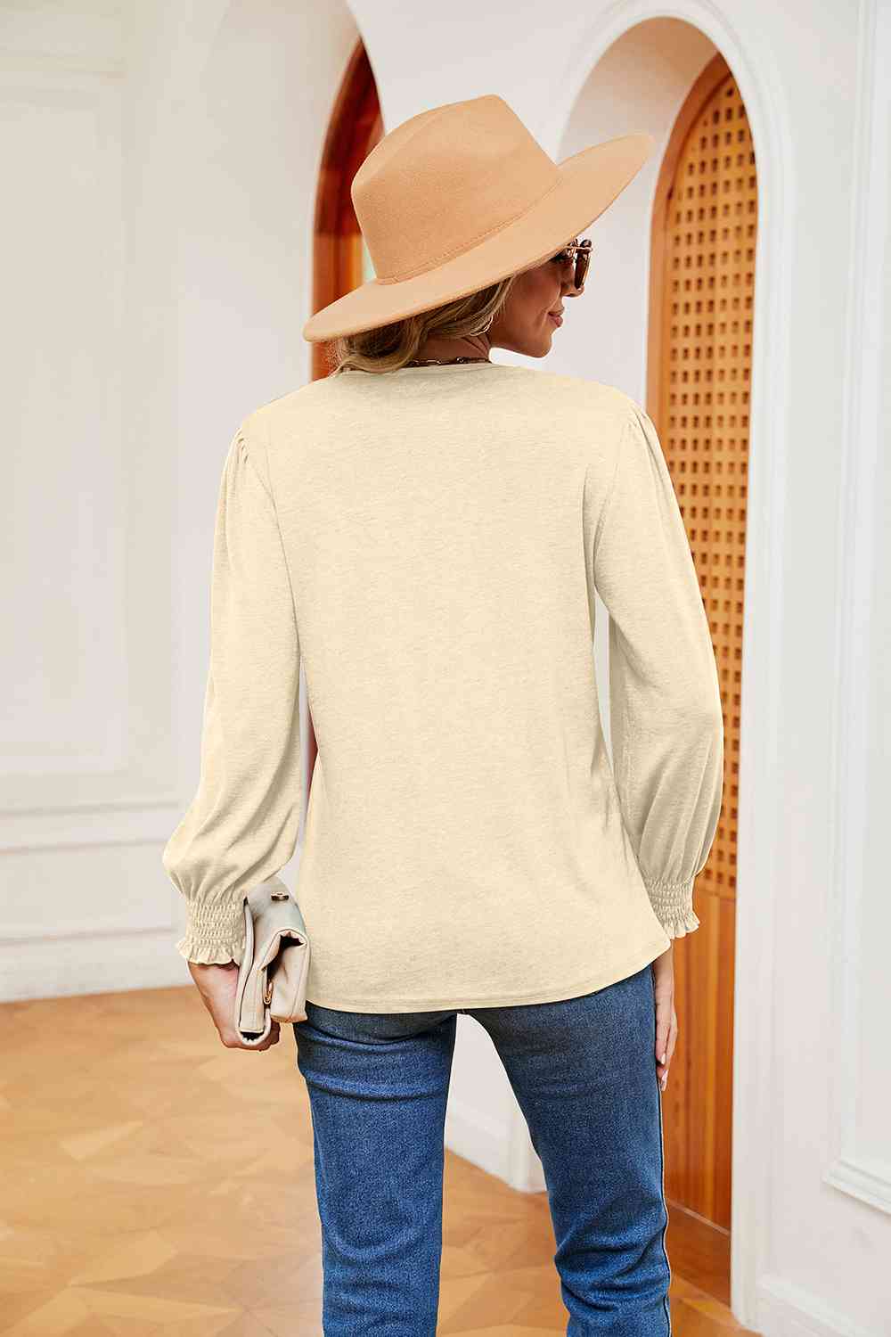 Contrast V-Neck Long Sleeve Top